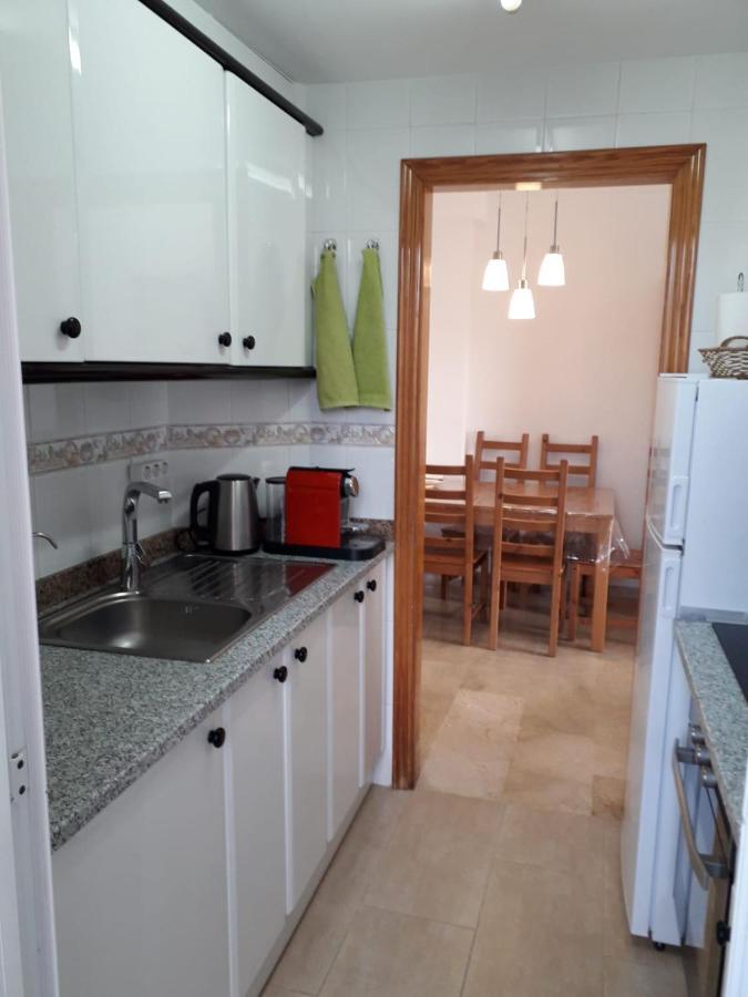 Holiday Apartment 5 Min To Levante Beach Бенидорм Екстериор снимка